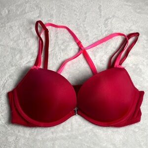 Victoria’s Secret Dream Angels Padded Demi Bust Coussine Women's Red Bra 34B